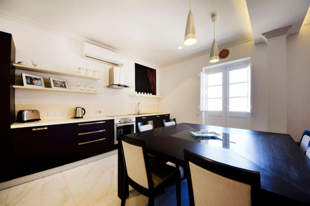 Ag3 - Large, Bright And Stylish Apartment Valletta Exterior foto